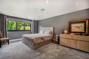 Photo 35- click for photo gallery